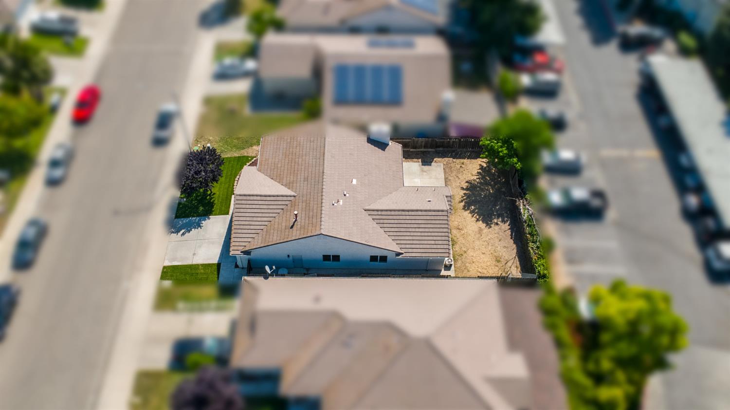 2210 Birchwood Court