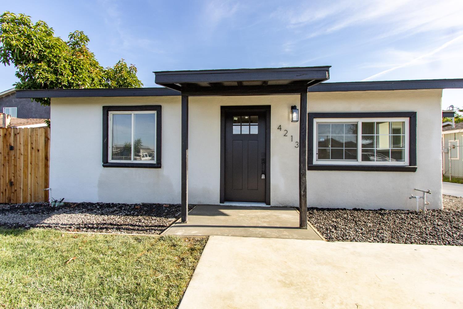 4213 Lucinda Avenue