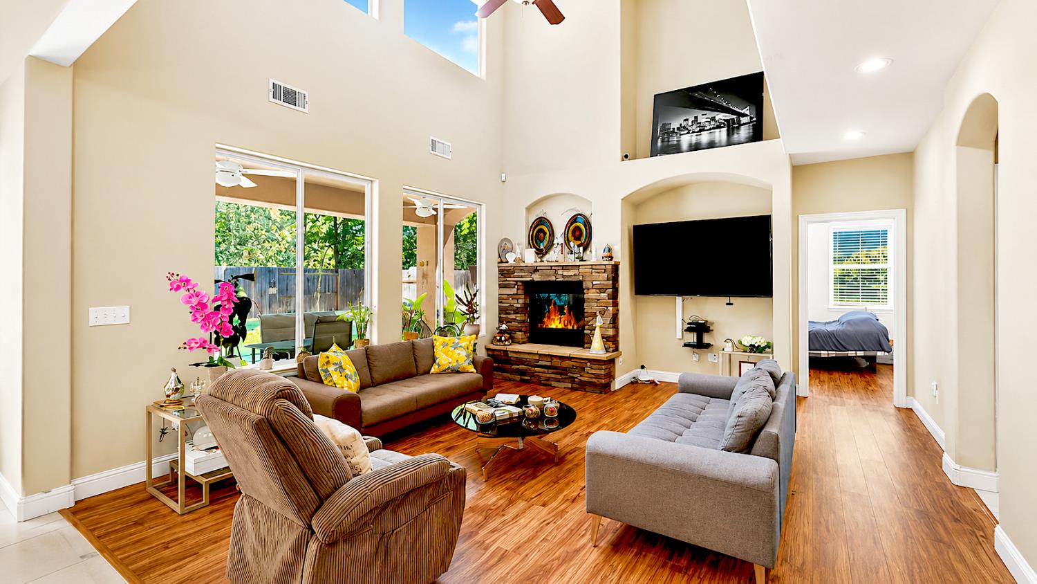 2815 Castleview Drive