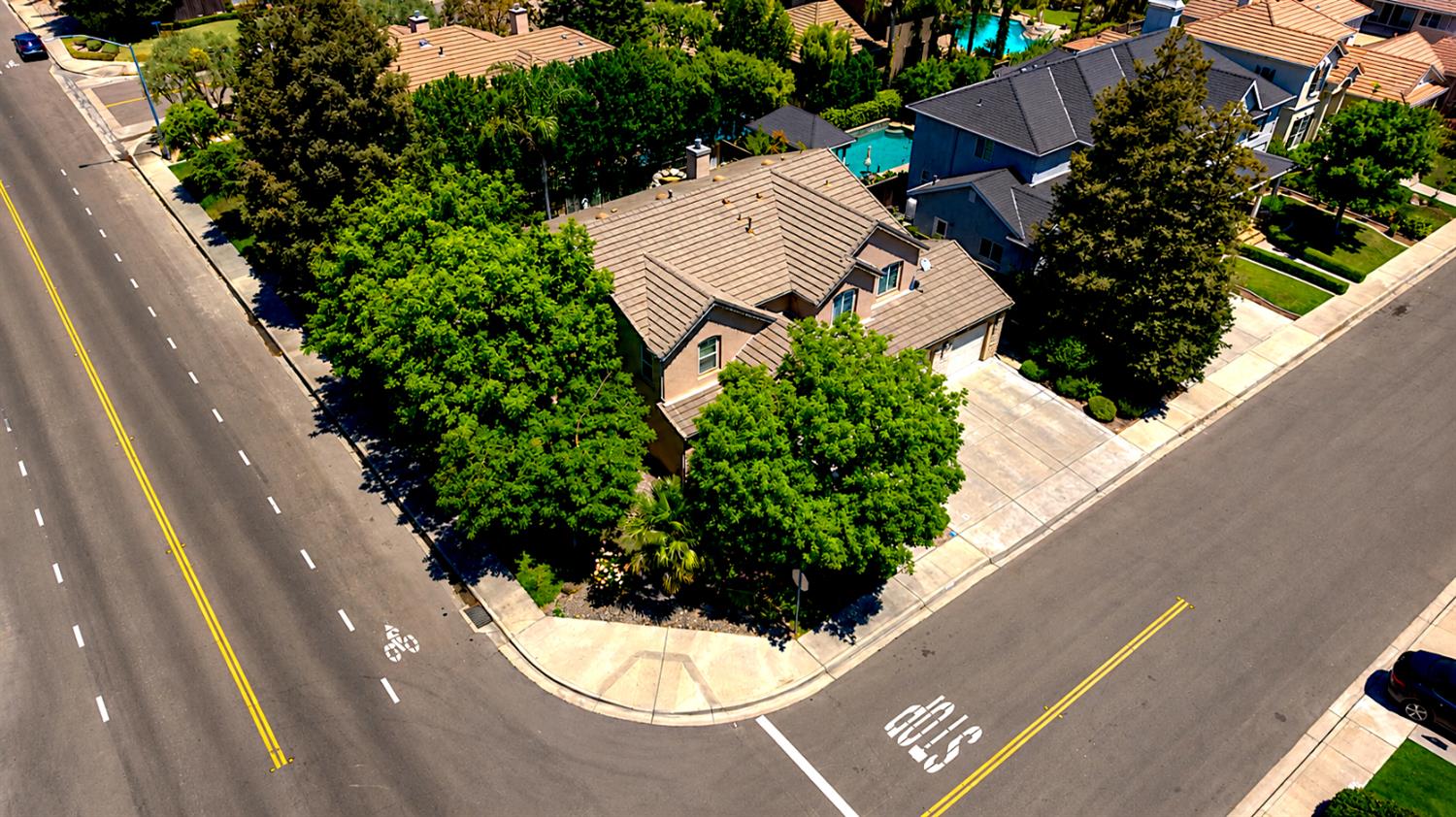 2815 Castleview Drive