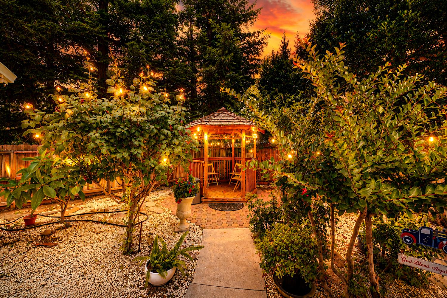 2815 Castleview Drive
