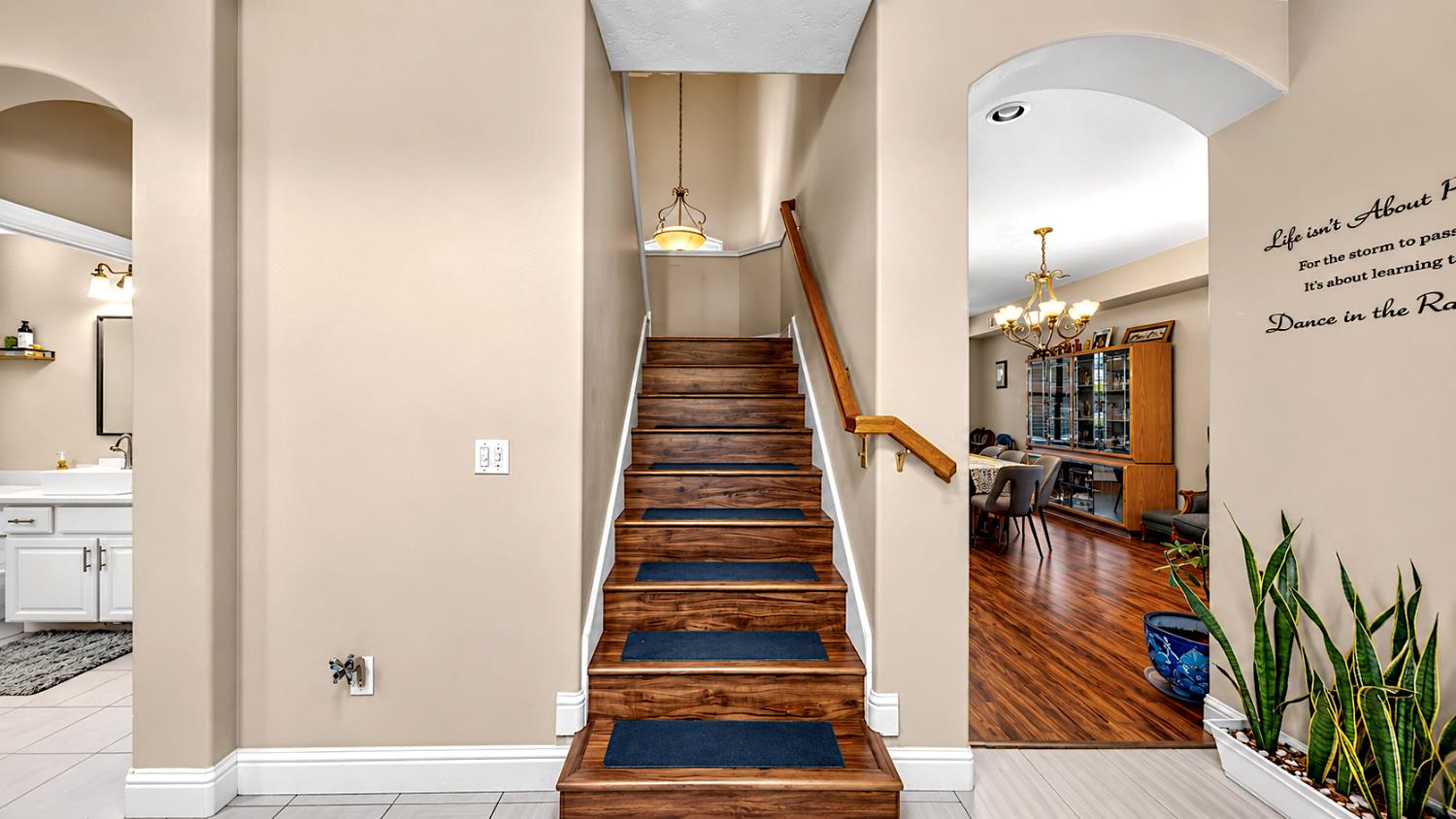 2815 Castleview Drive