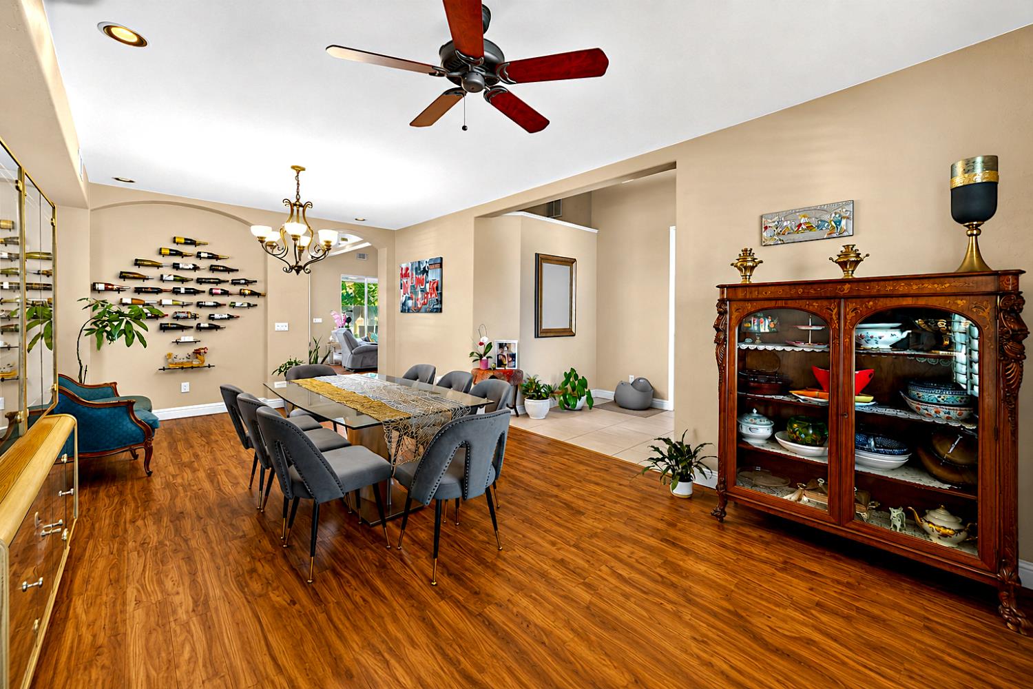2815 Castleview Drive