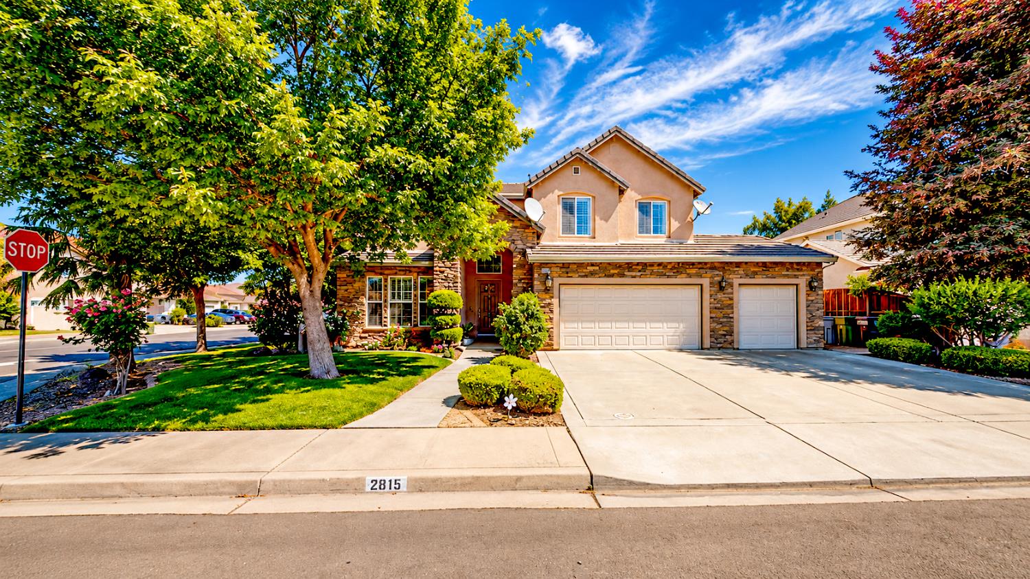 2815 Castleview Drive
