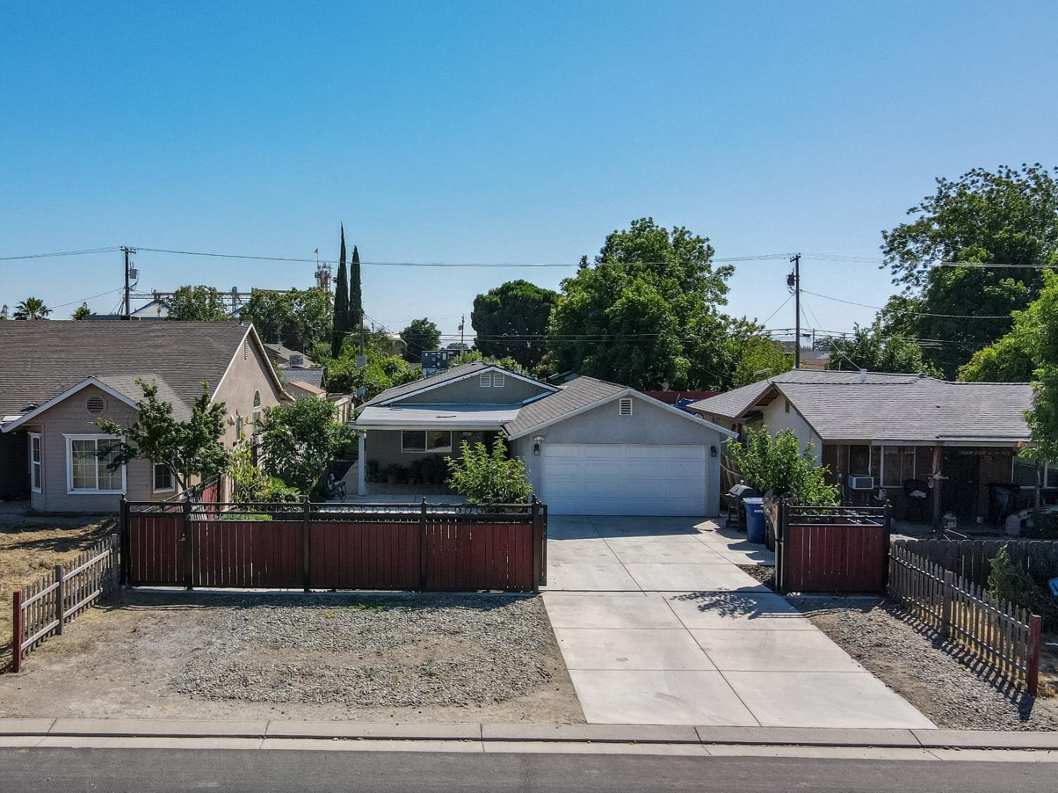 5467 9th Street