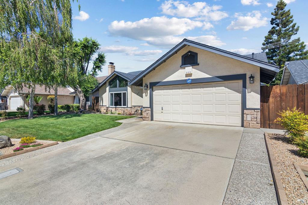 3848 Semallon Drive
