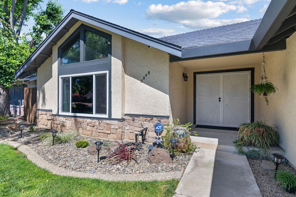 3848 Semallon Drive