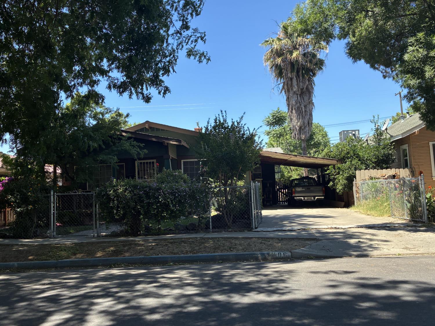 406 Yosemite Avenue