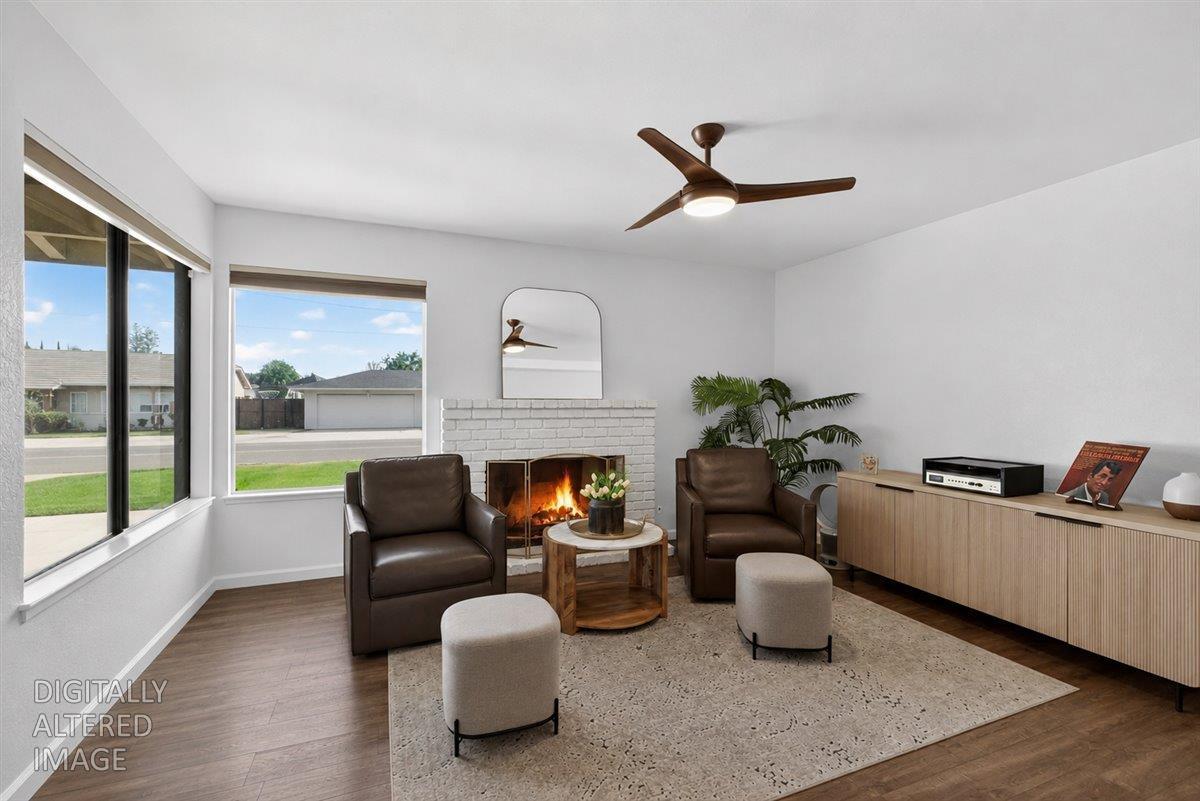 1105 W Tuolumne Road