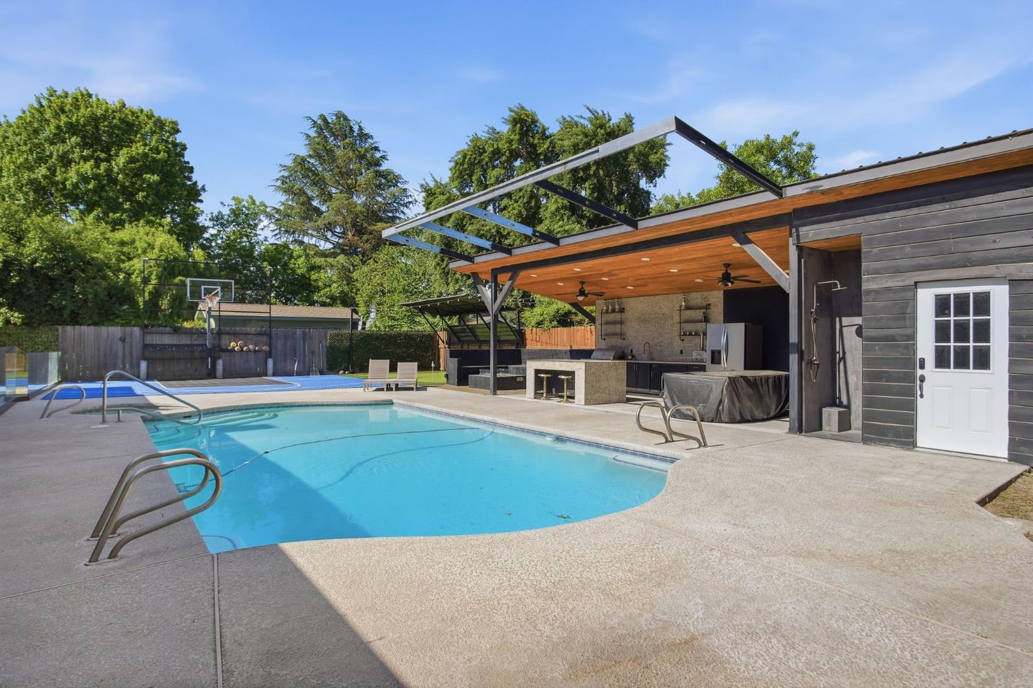 10401 Golf Link Road