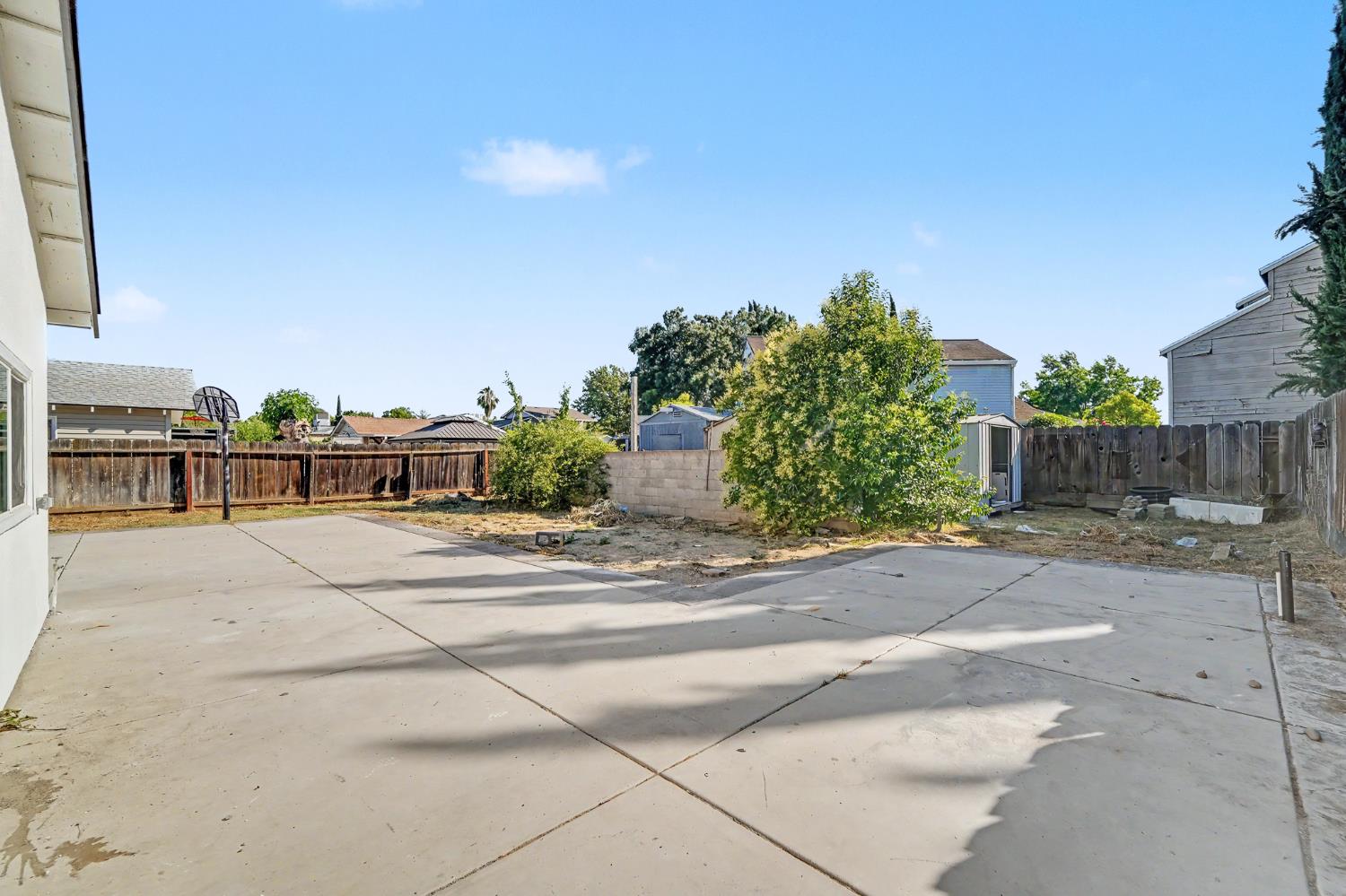 234 S Lee Avenue