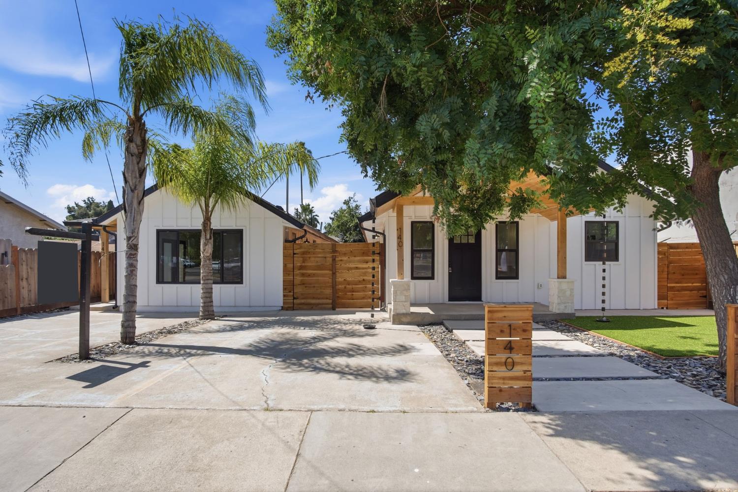 142 E Coolidge Avenue
