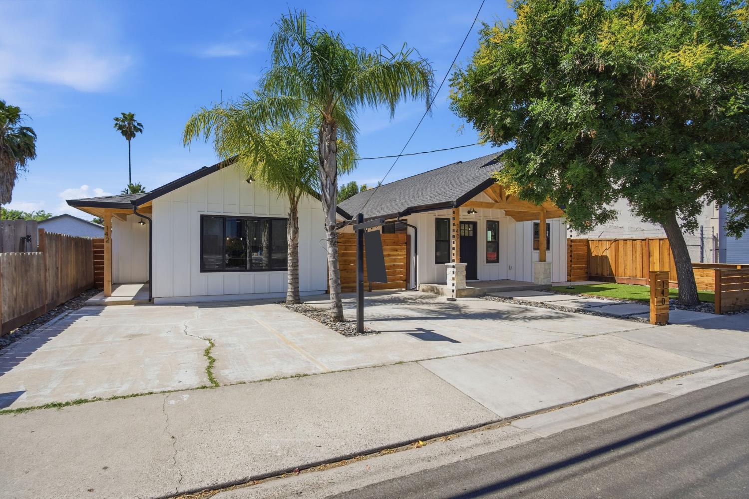 142 E Coolidge Avenue