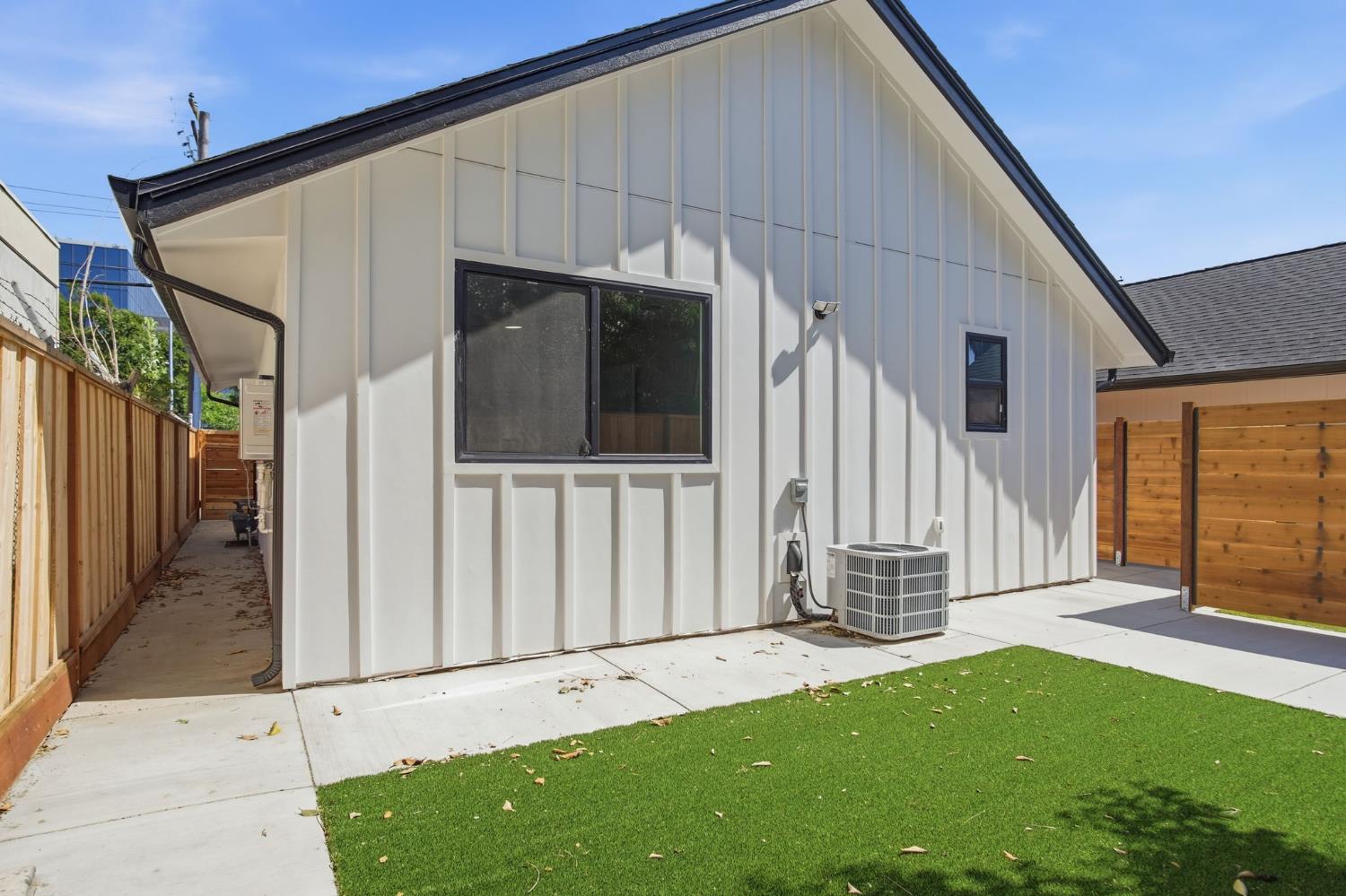 142 E Coolidge Avenue