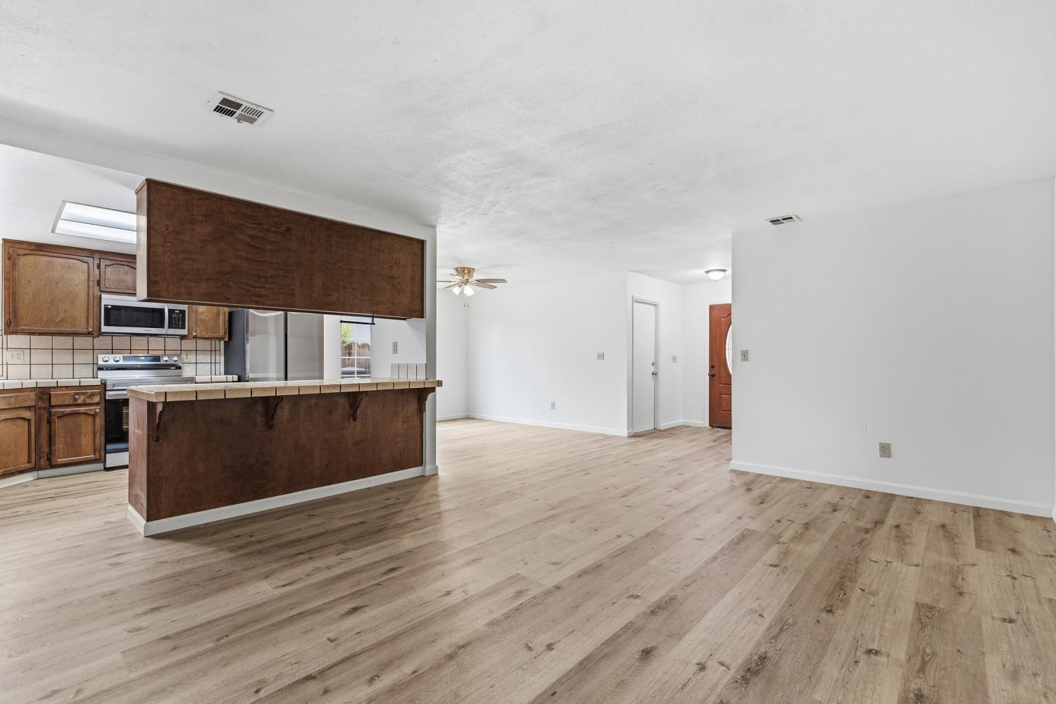1124 Speer Drive
