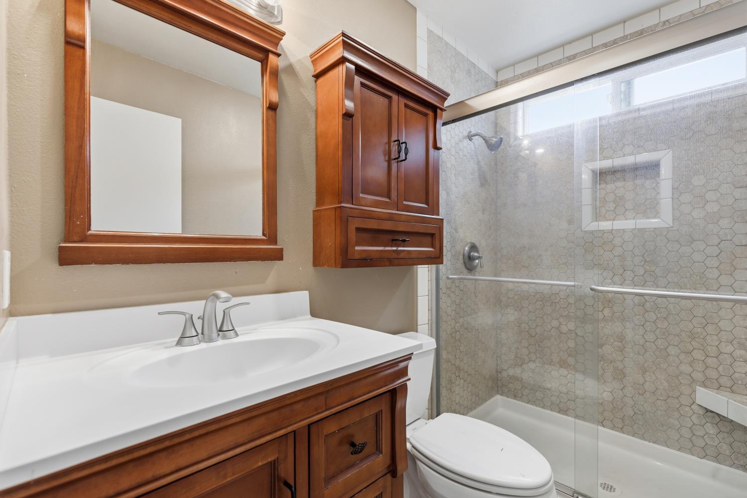 1124 Speer Drive