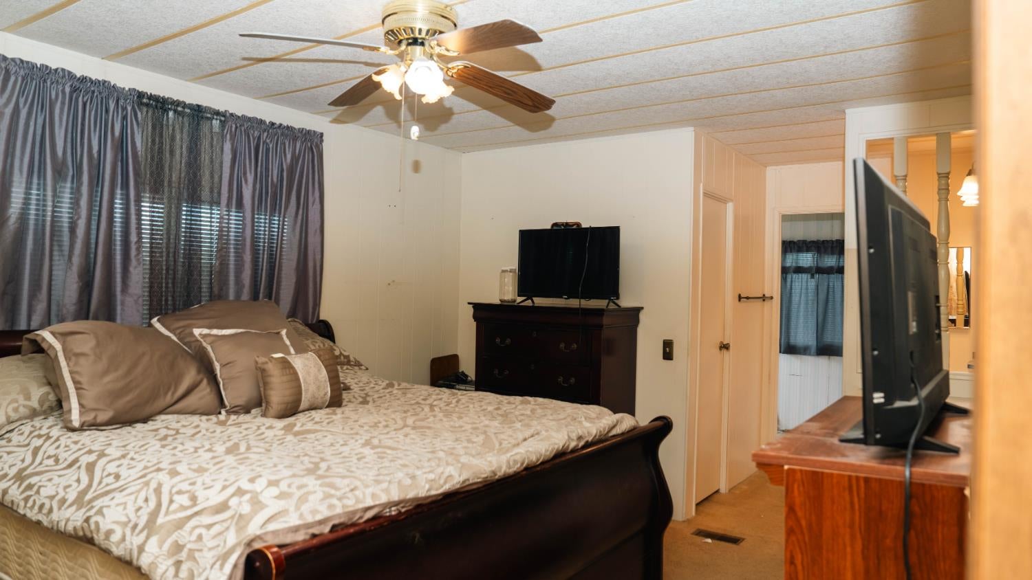 4812 Esmar Road 29