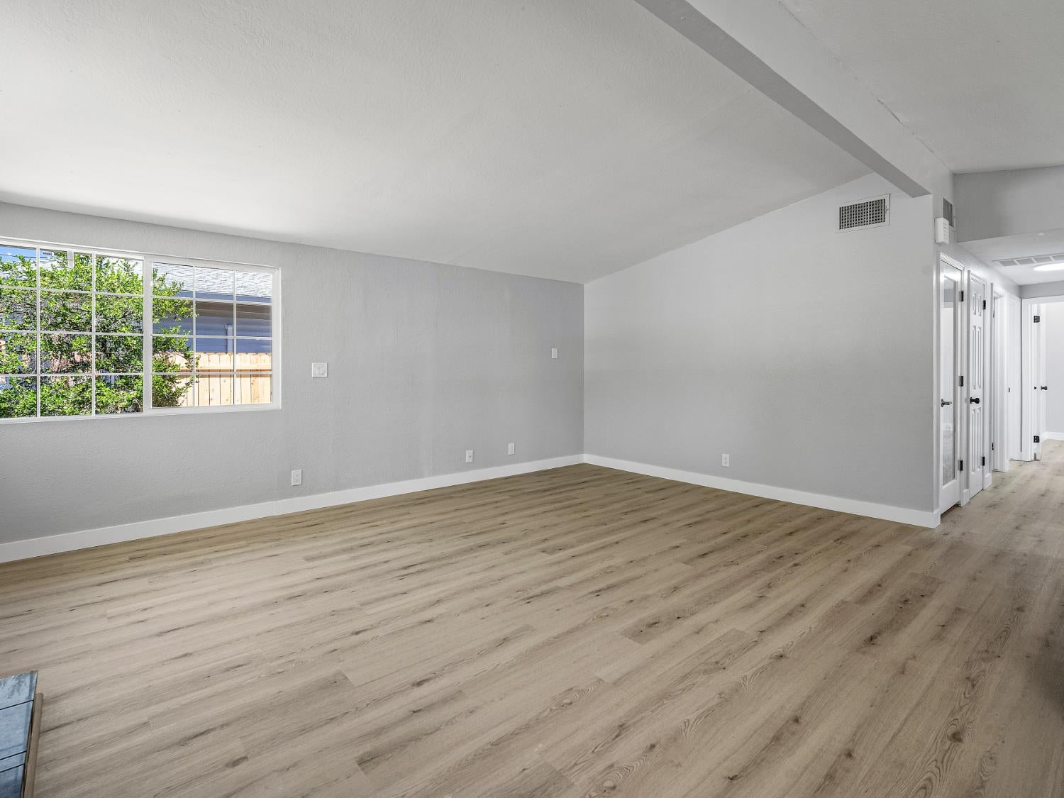 2428 Upham Court