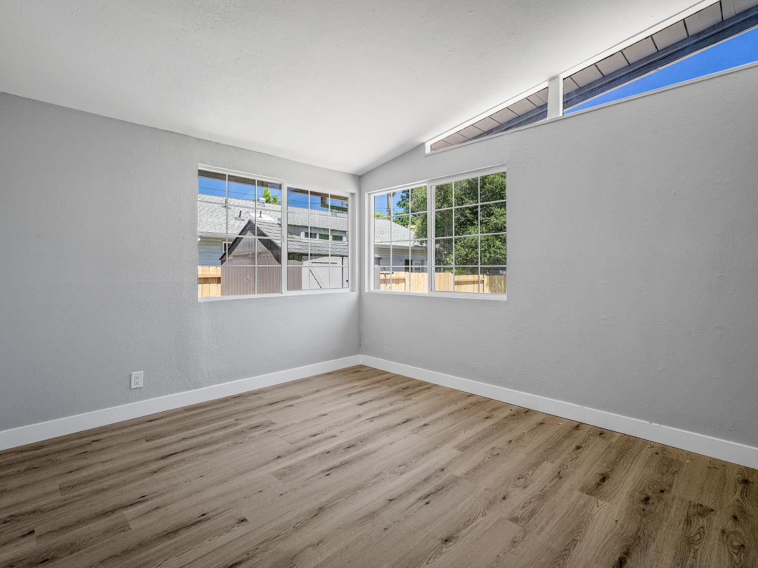 2428 Upham Court