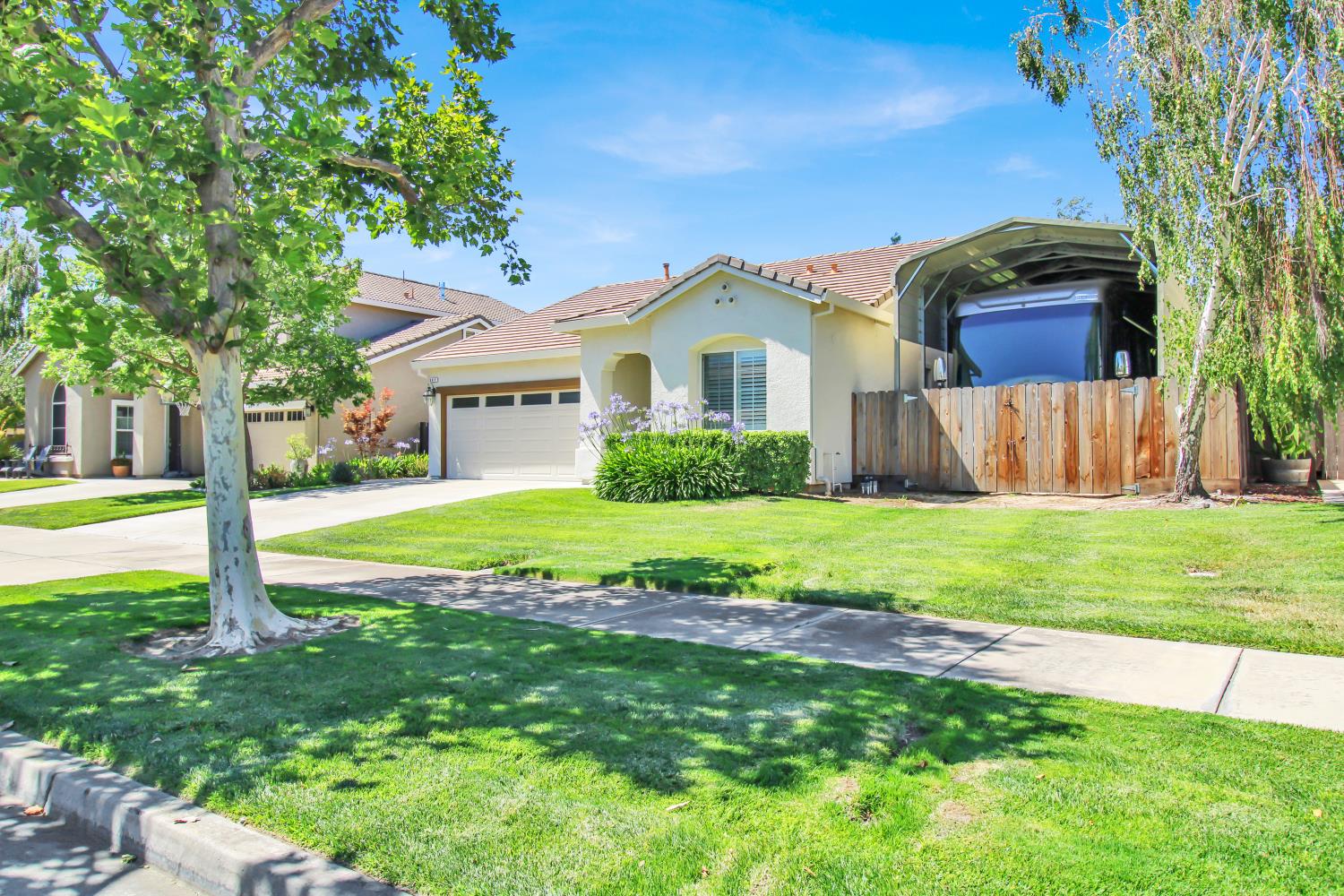 541 W Boesch Drive