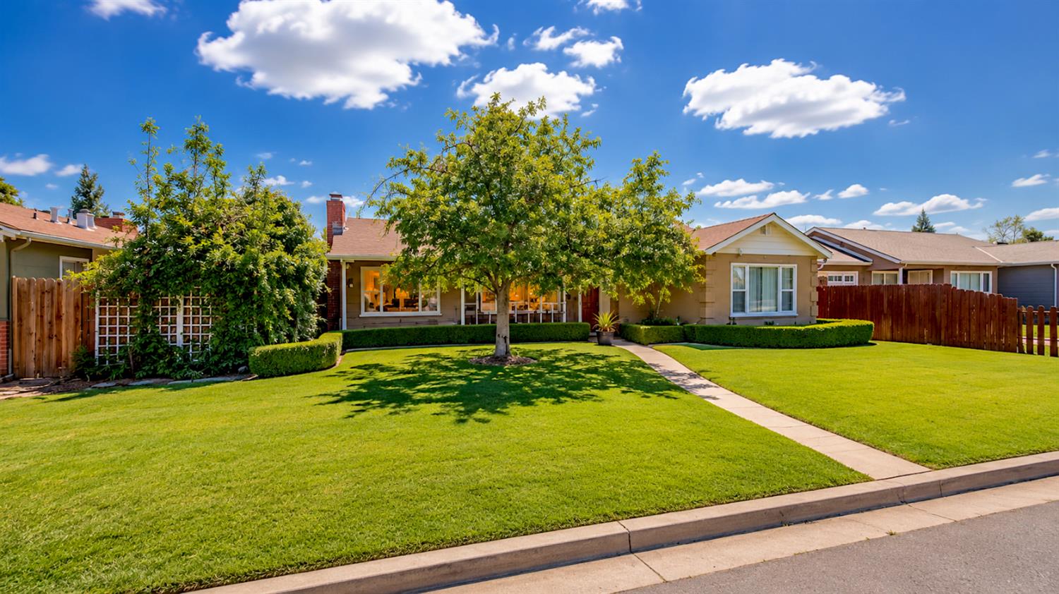 986 Edwards Drive