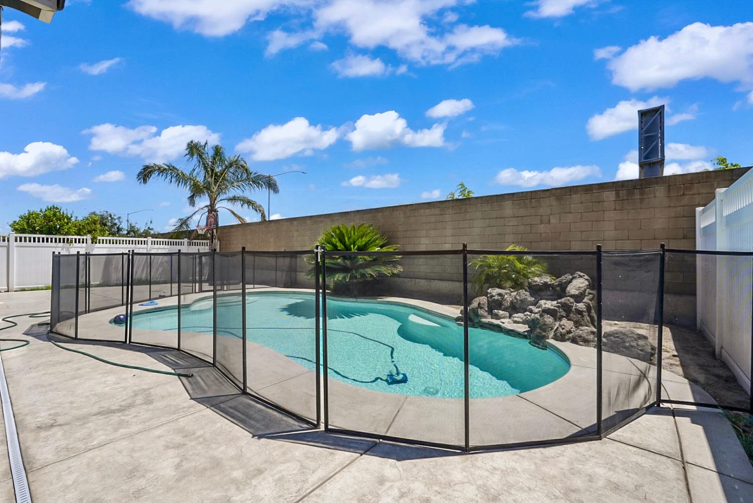 628 Mission Ridge