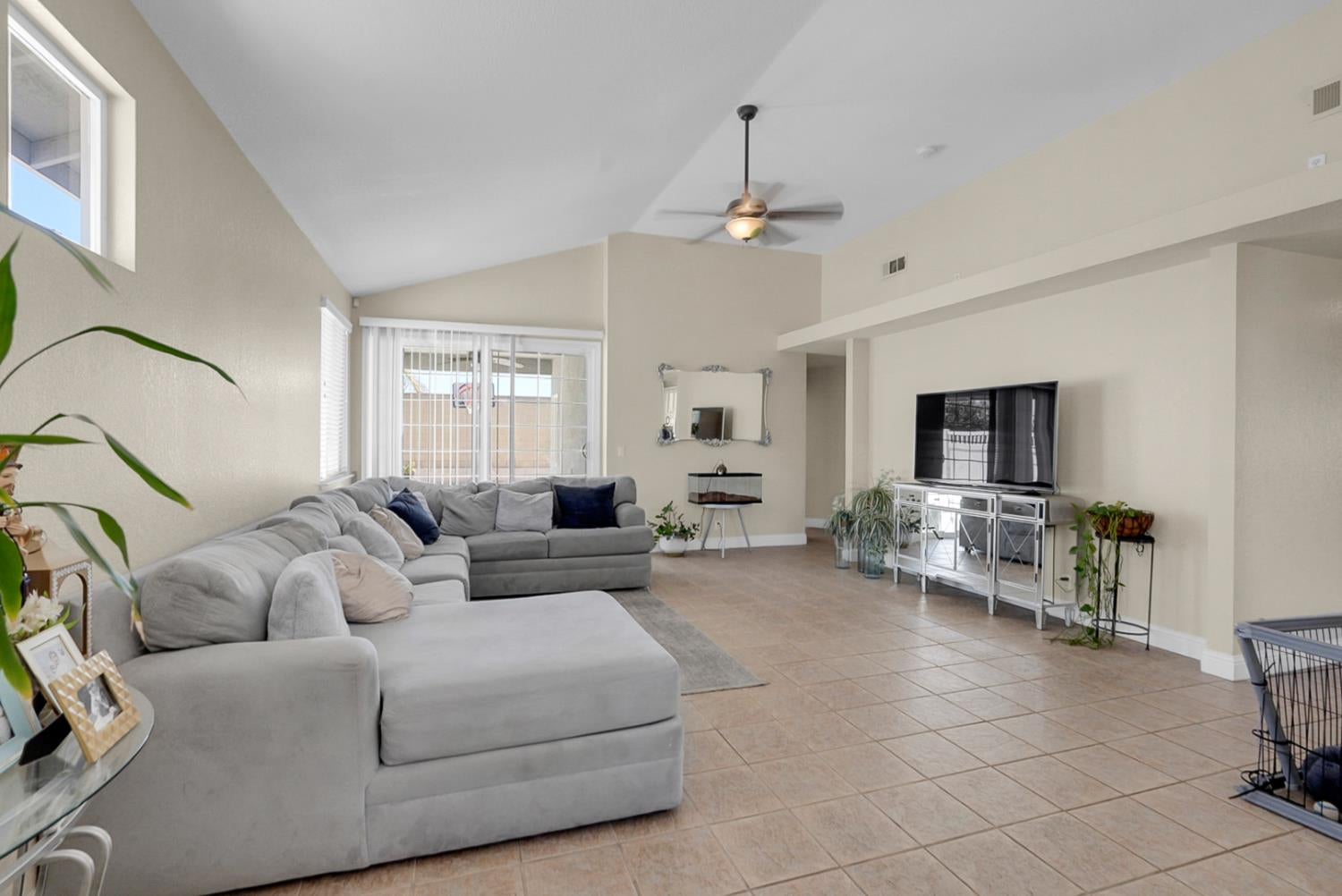 628 Mission Ridge