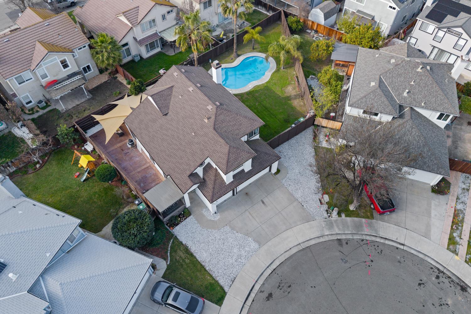 875 Westleigh Ct.