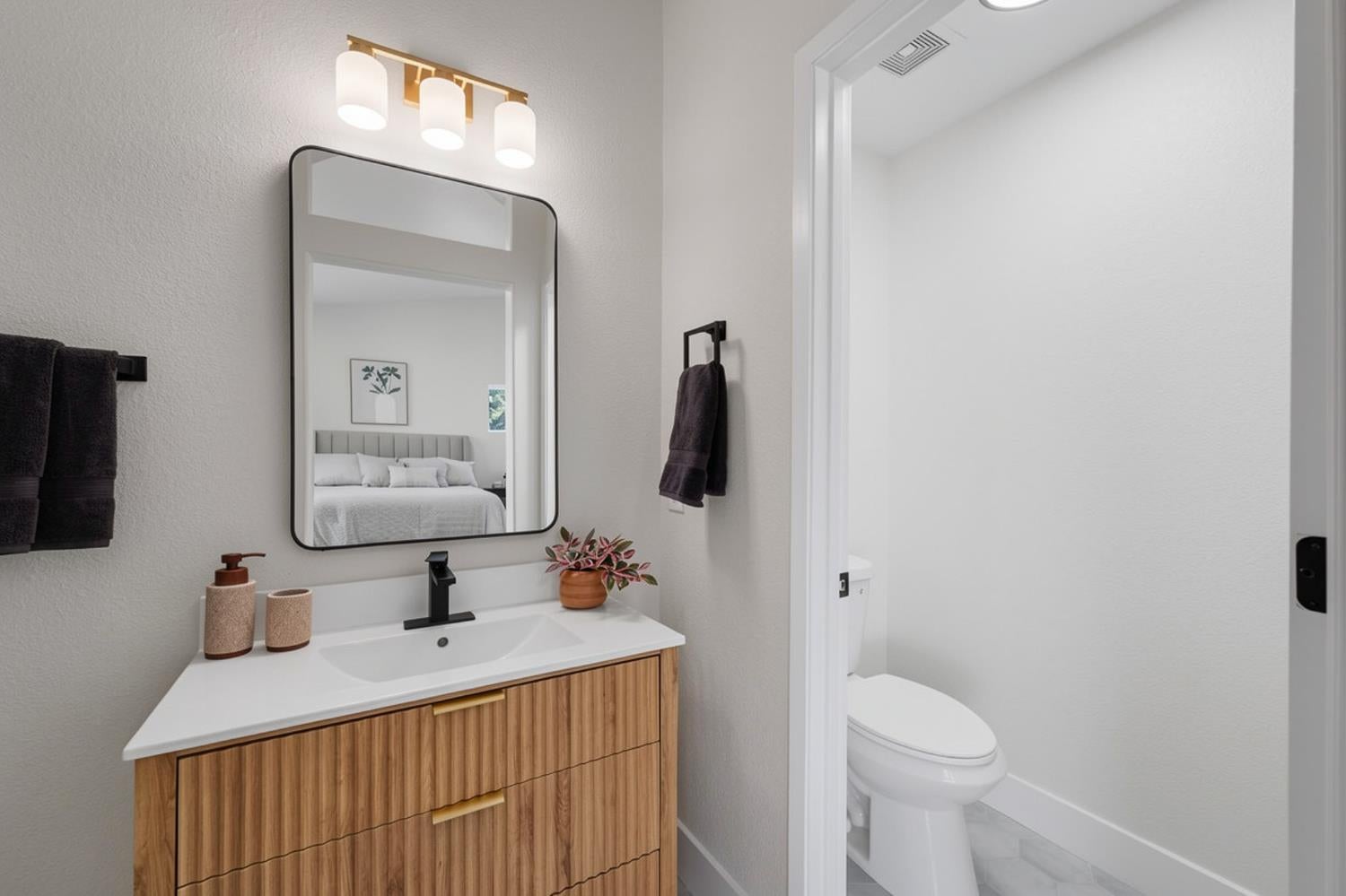 2520 Bridle Creek Court