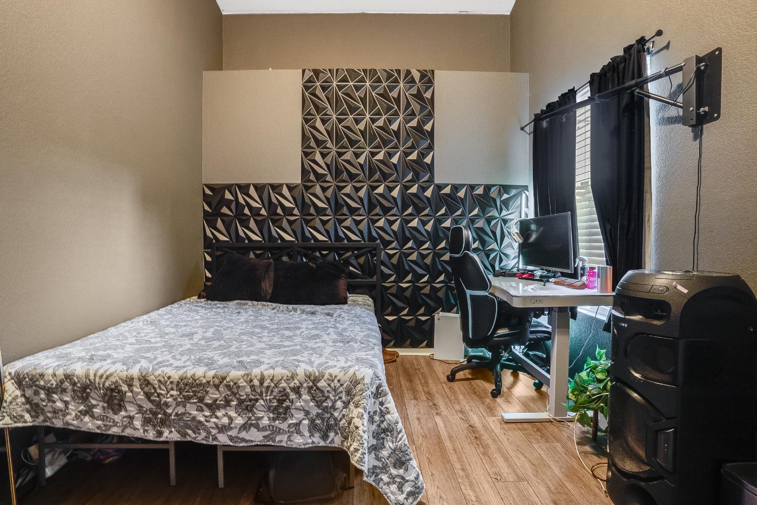 538 Saint Teressa Court