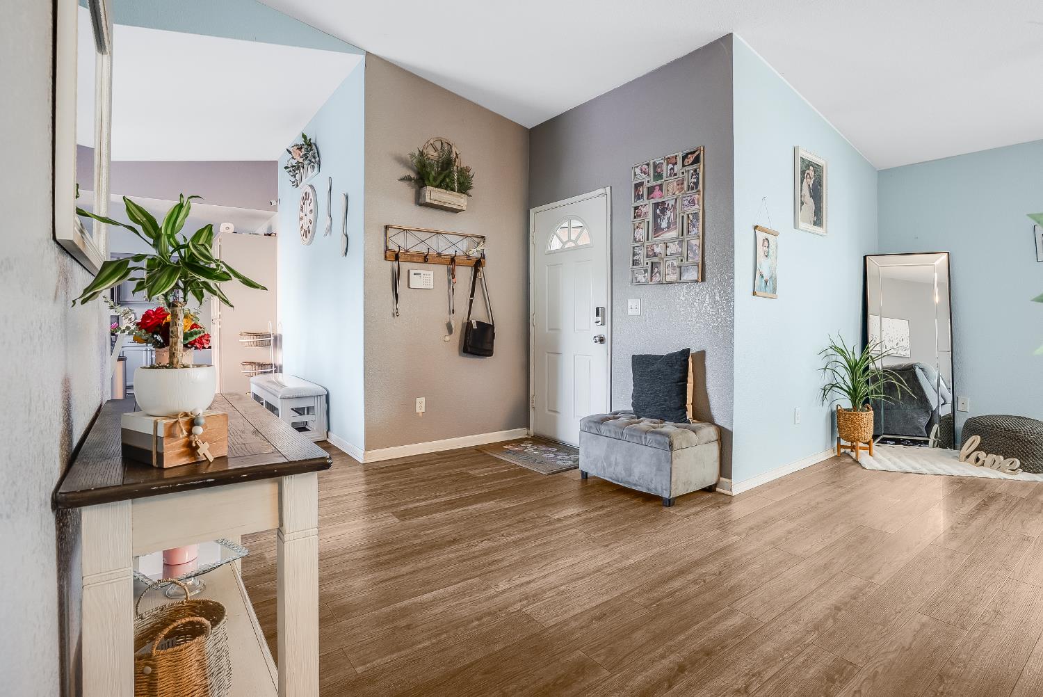 538 Saint Teressa Court