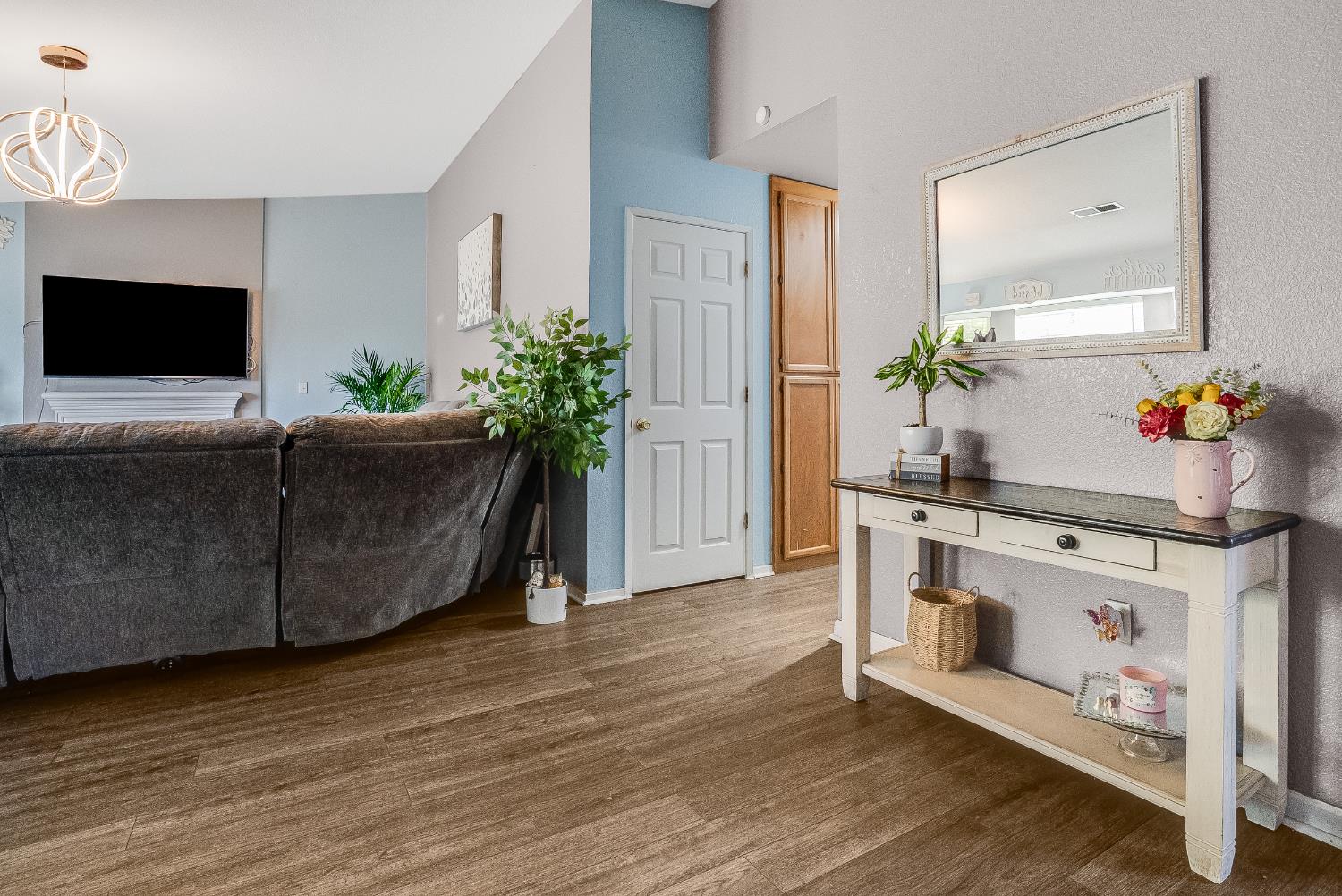 538 Saint Teressa Court