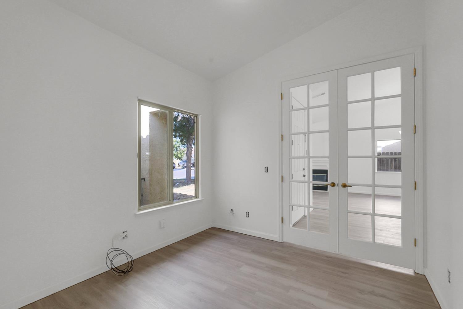 528 Burgundy Street