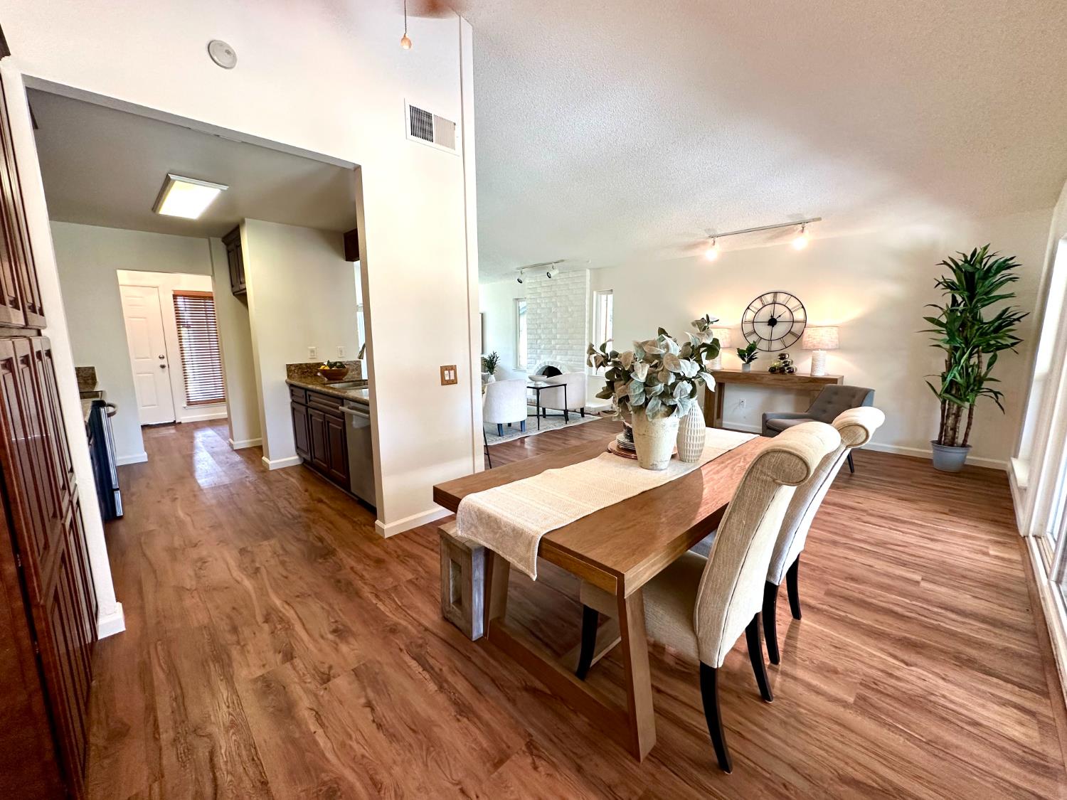 6612 Carmelwood Drive