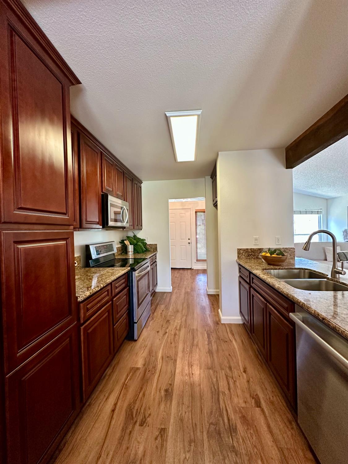 6612 Carmelwood Drive