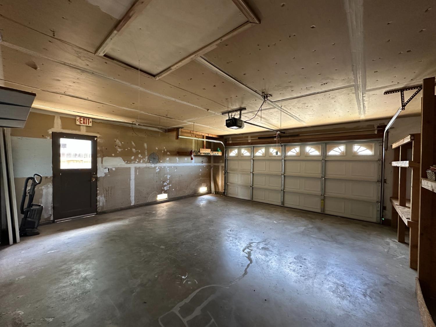 6612 Carmelwood Drive