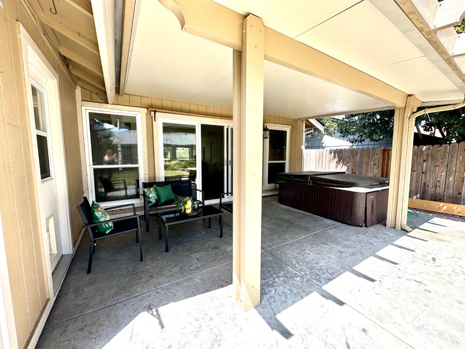 6612 Carmelwood Drive