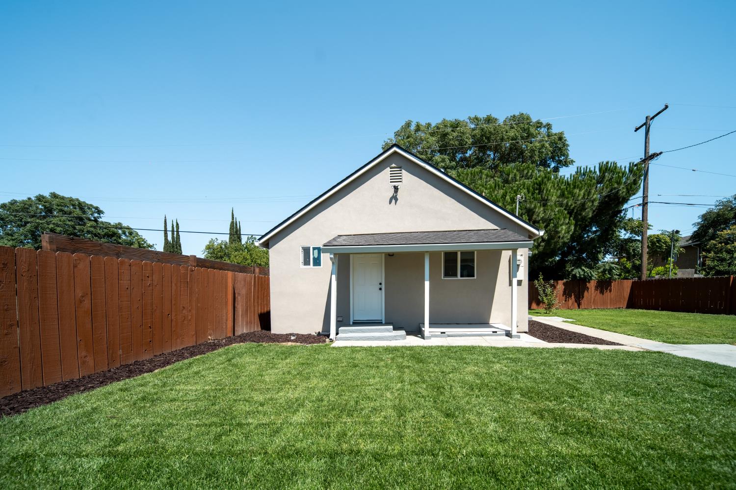 1438 Normandy Drive