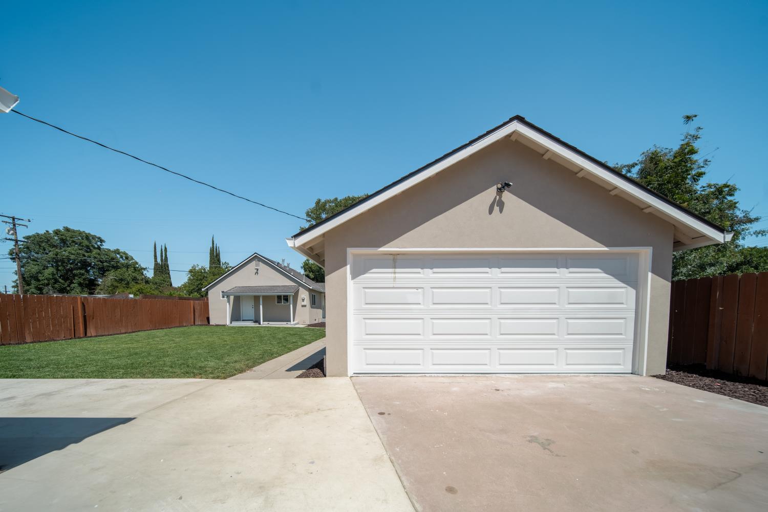 1438 Normandy Drive