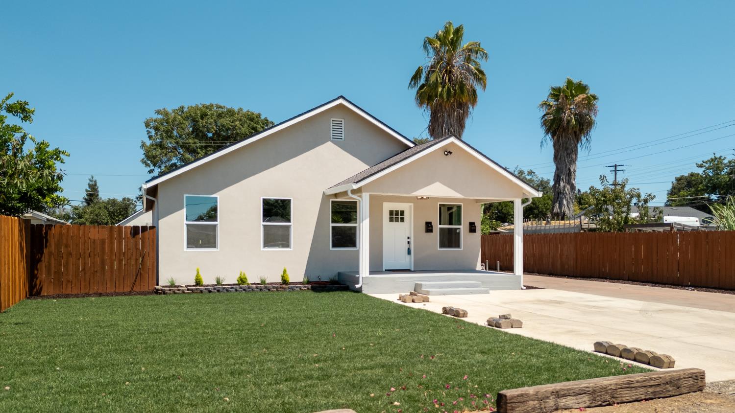 1438 Normandy Drive