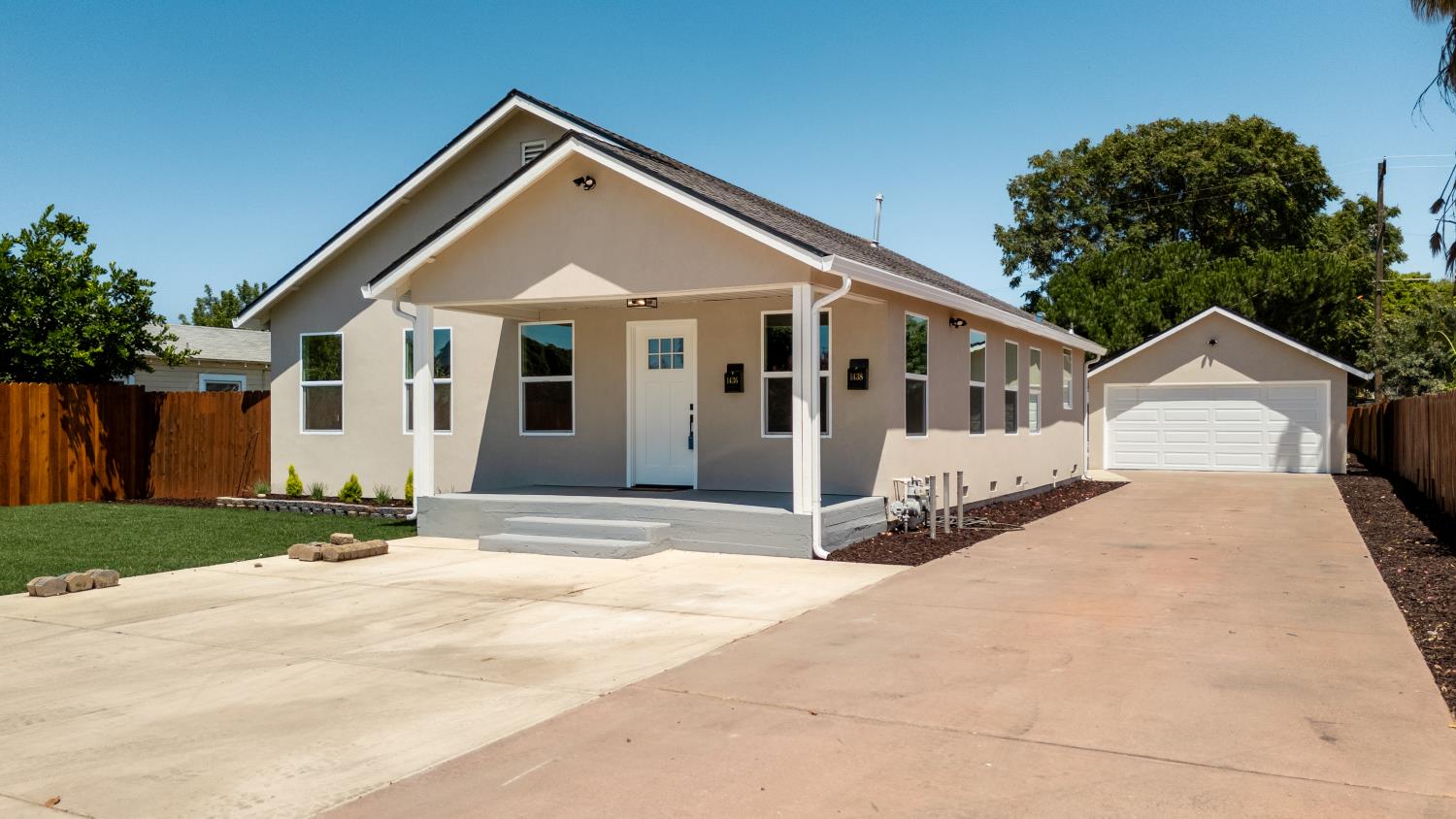 1438 Normandy Drive