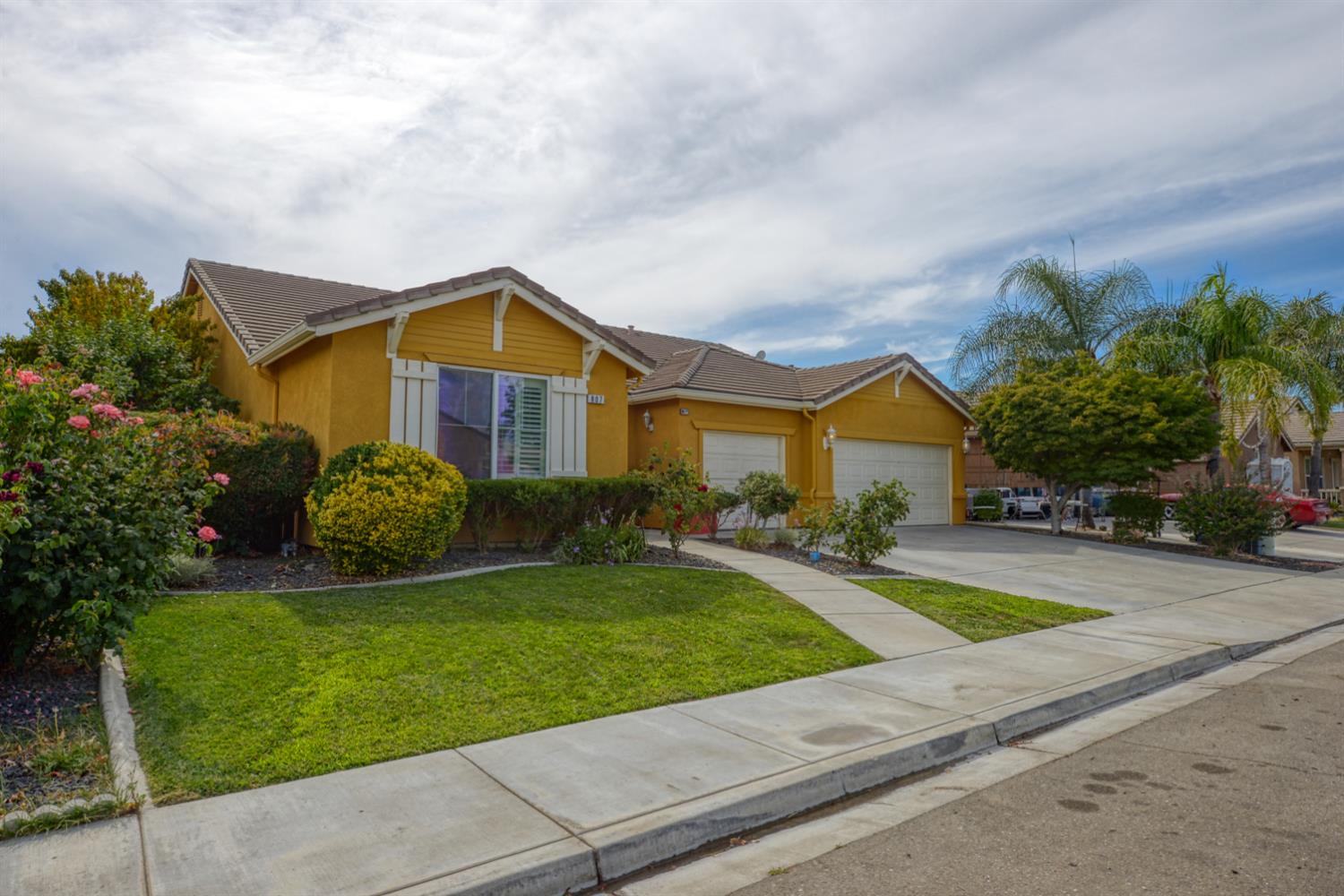 807 Hagerman Peak Drive