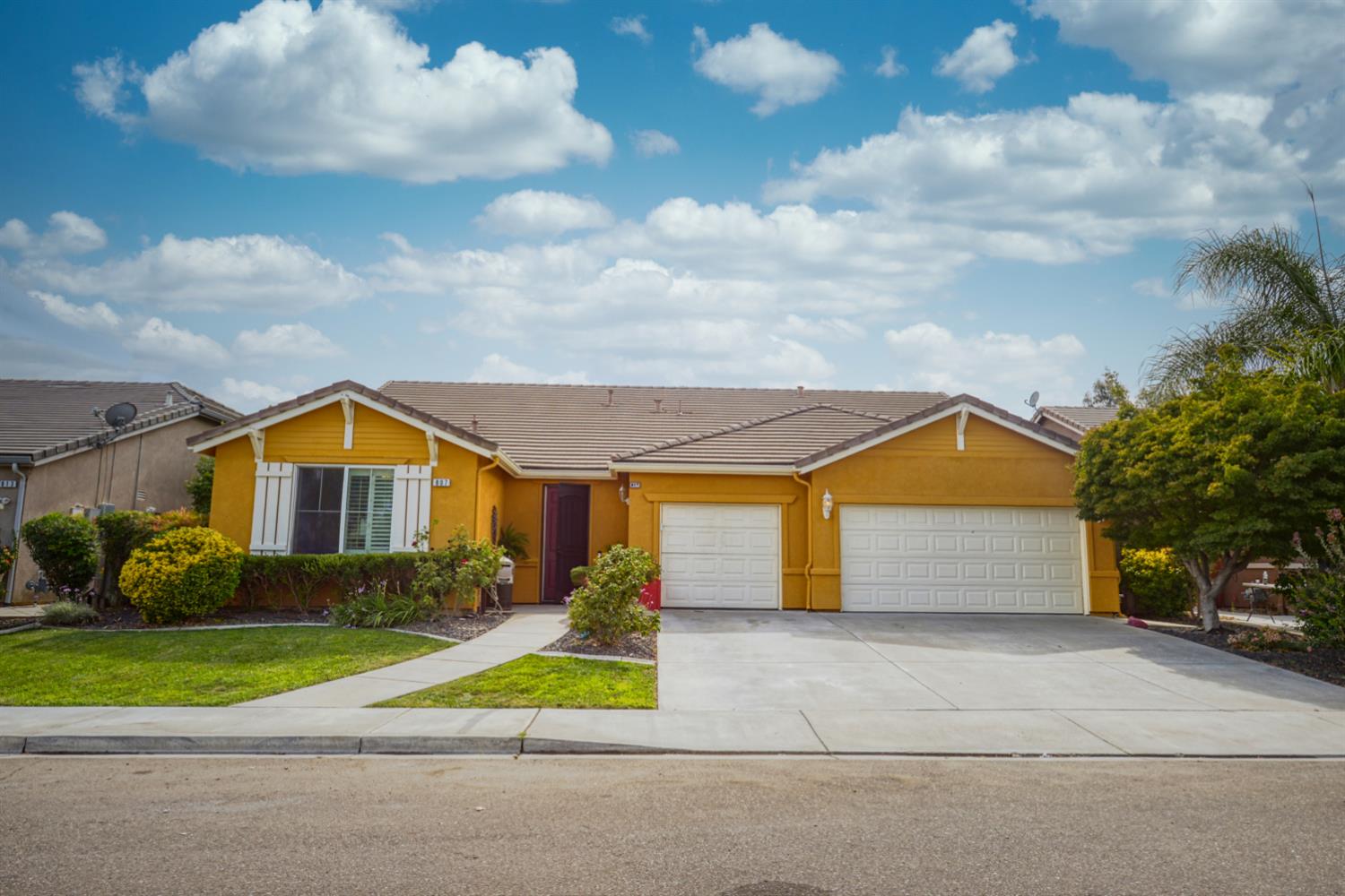 807 Hagerman Peak Drive