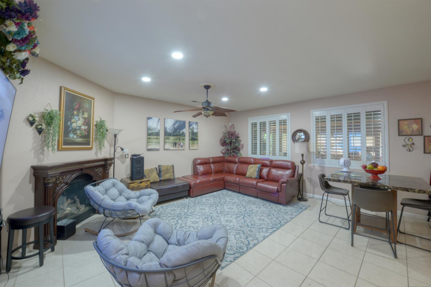 807 Hagerman Peak Drive