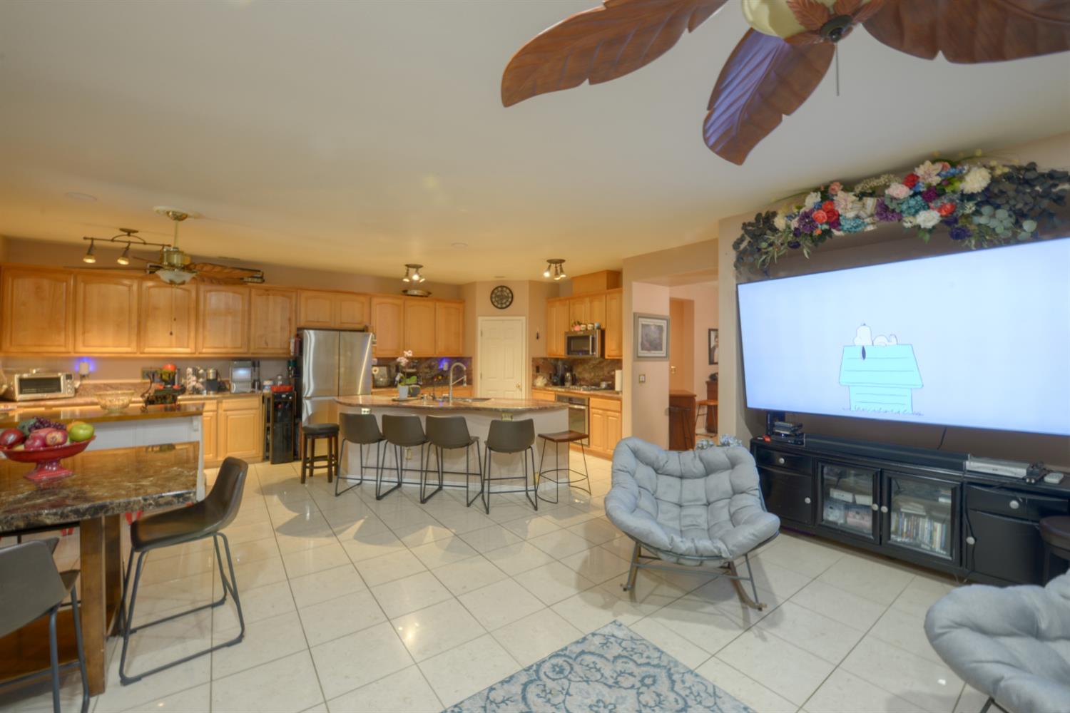 807 Hagerman Peak Drive