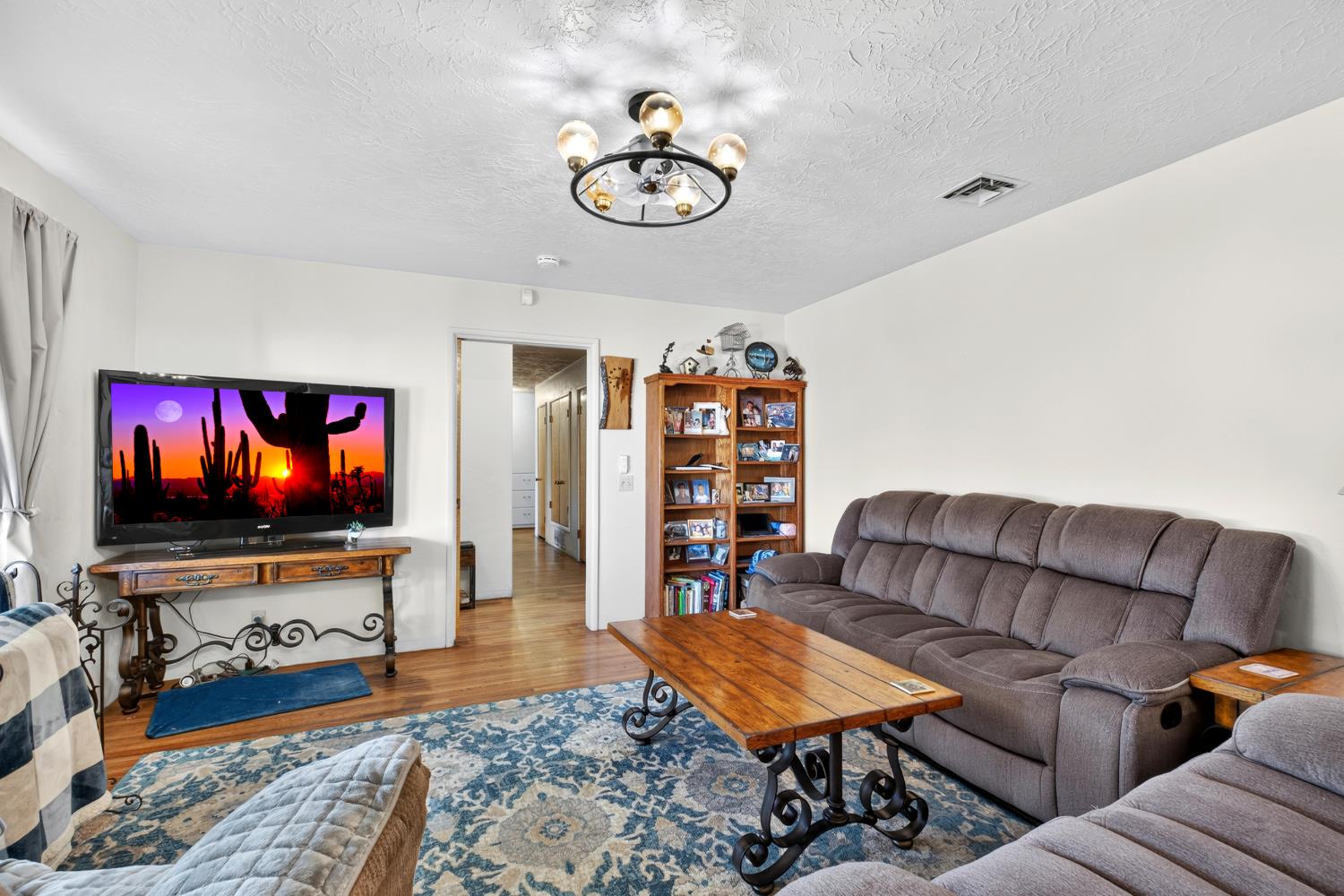 746 Miller Lane