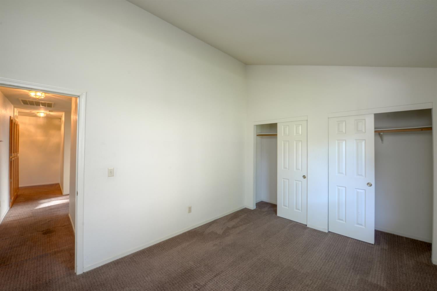 1124 Strawbridge Drive