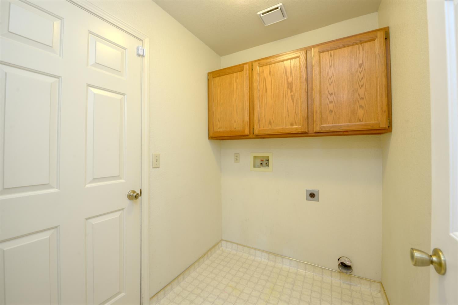 1124 Strawbridge Drive