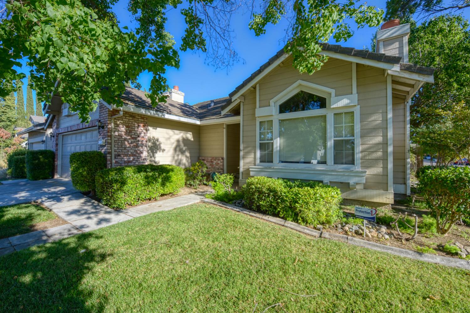 1124 Strawbridge Drive