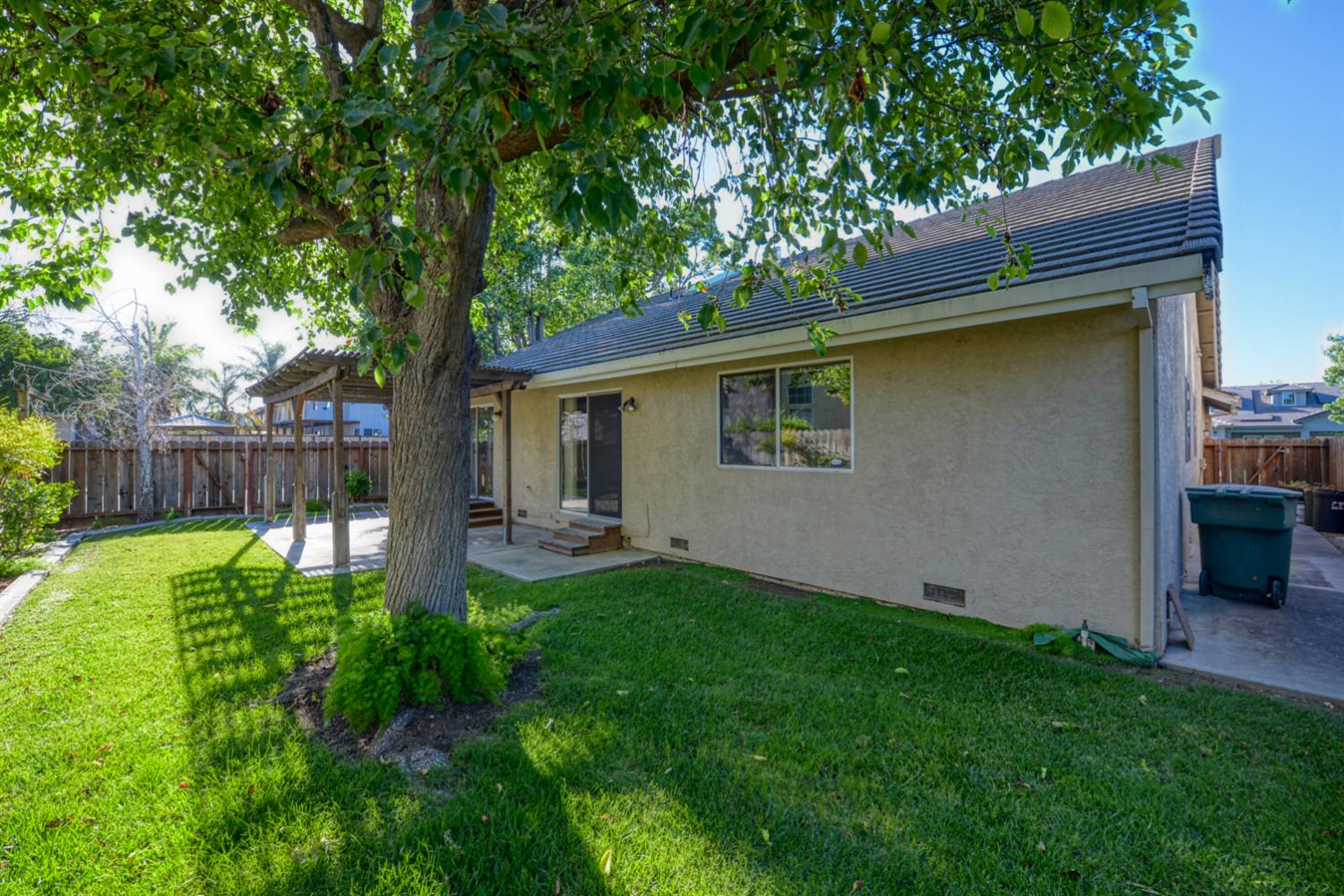 1124 Strawbridge Drive